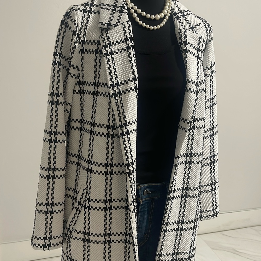 NWT Jacket - Picture 2 of 4